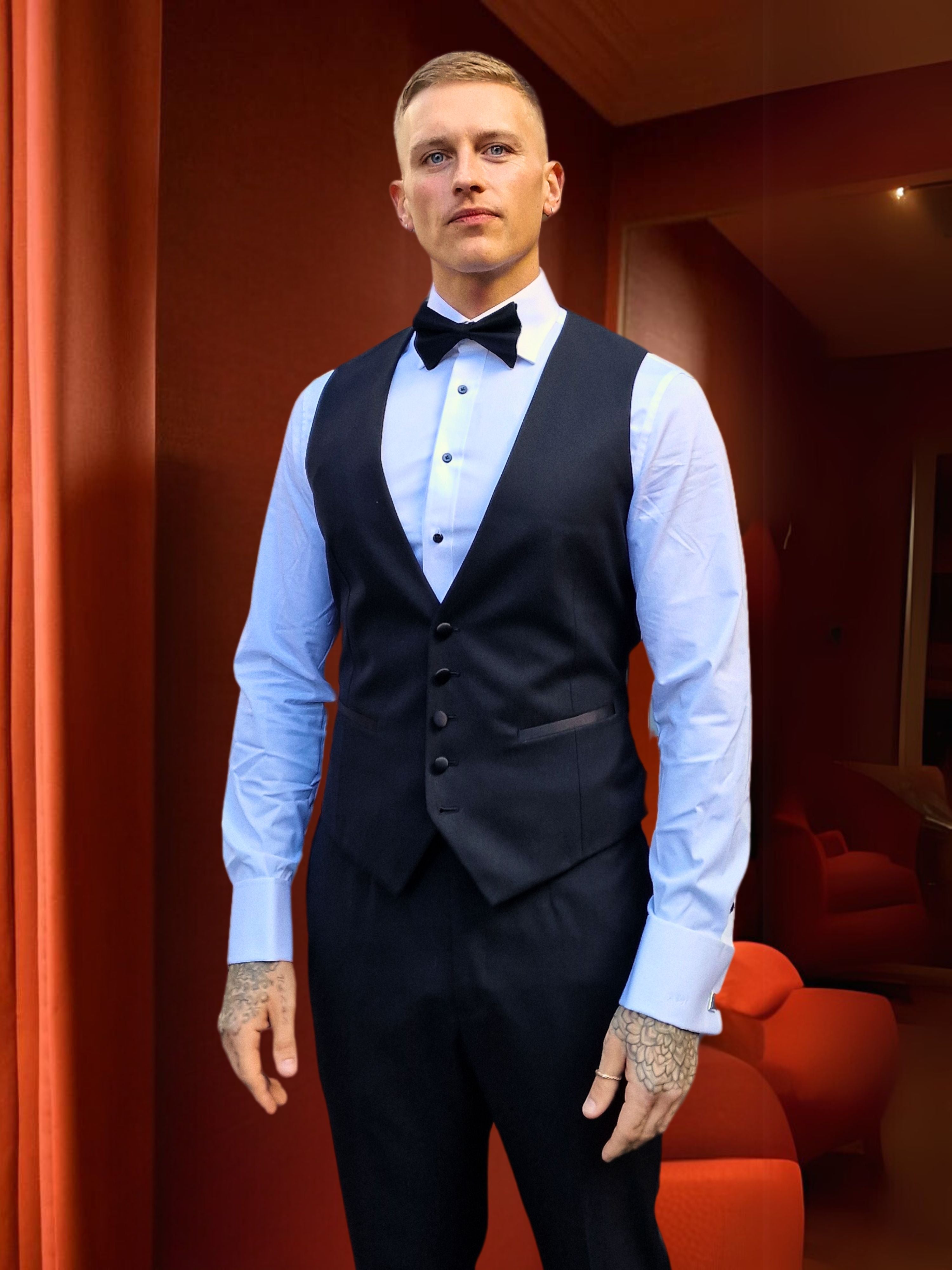 Men's Black Tie Tuxedo Made to Measure